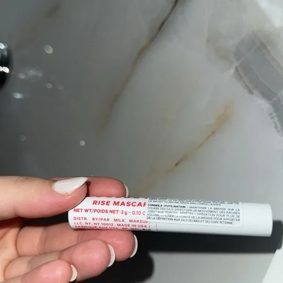 Milk Makeup Rise Black Mascara Travel Size - Picture 5 of 6